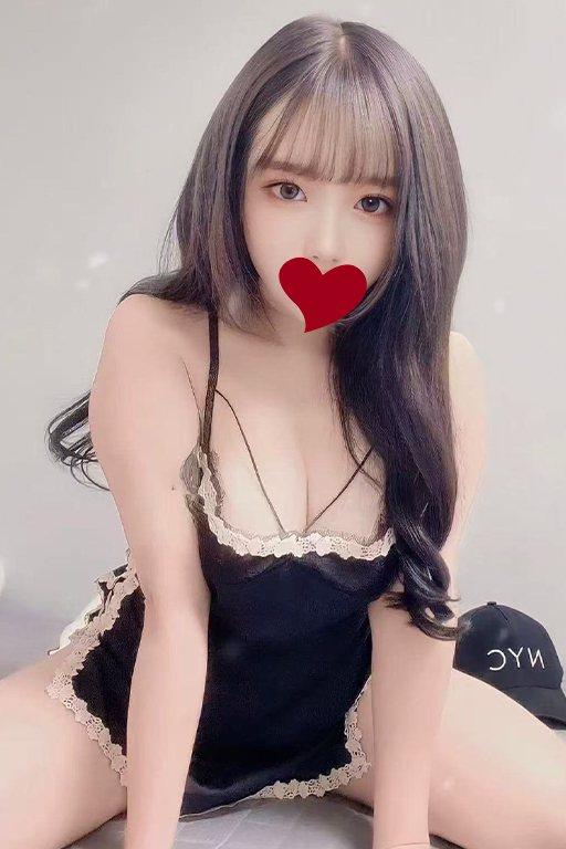 6815女孩-1.jpg